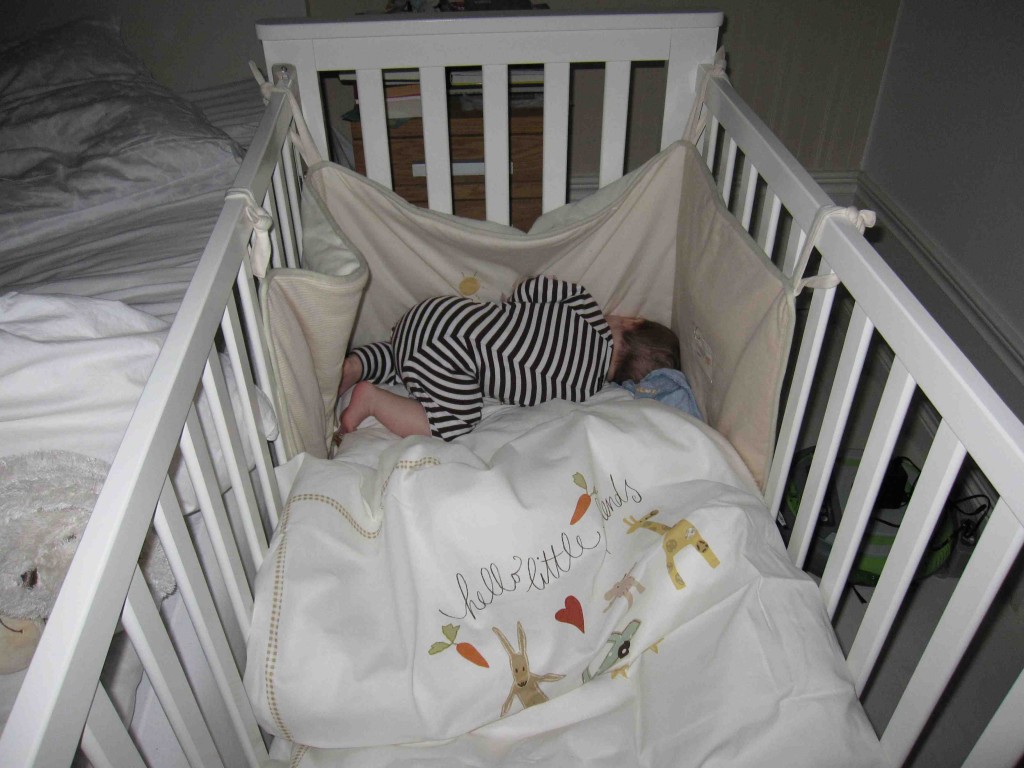 sover i hörn